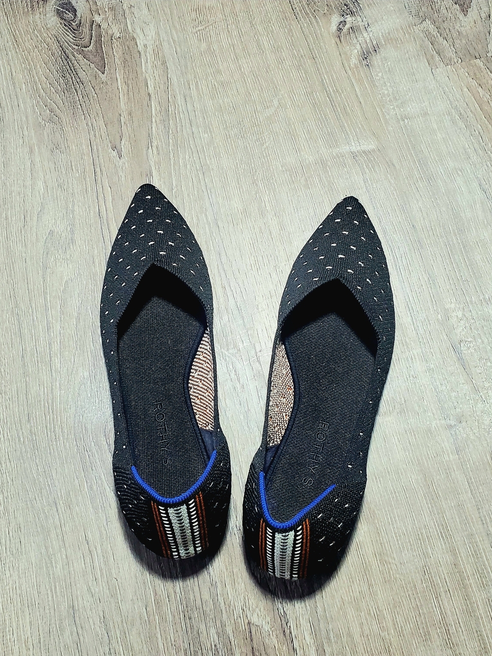 Rothys The Point ii Black Flats Sz 9.5